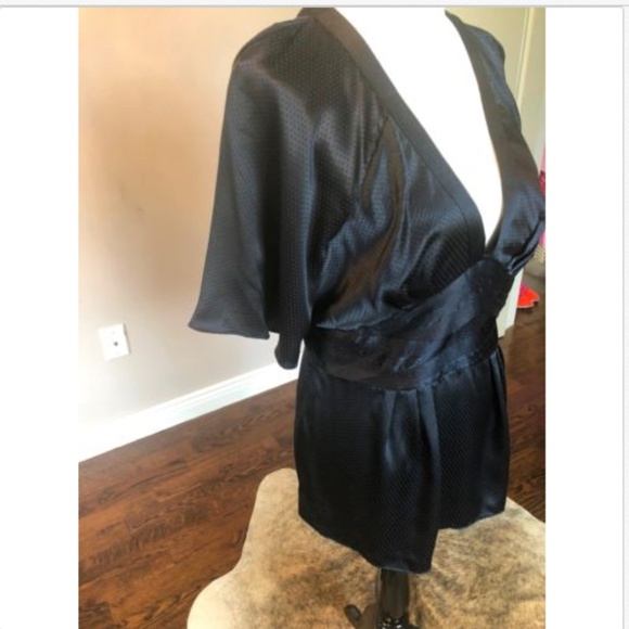 Signature for SaksFifthAvenue Umpire Silk Top SZ L - Picture 4 of 6